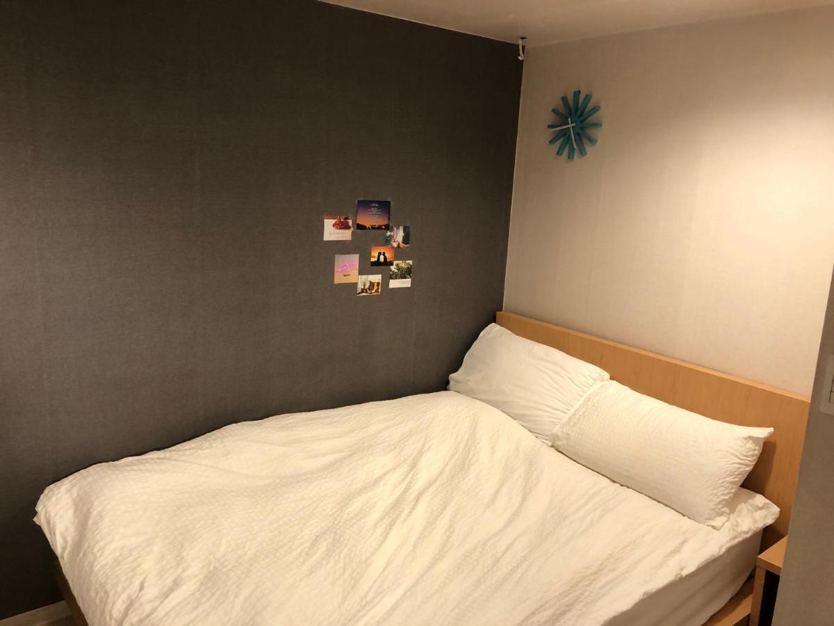 Chris Hostel Seul Esterno foto