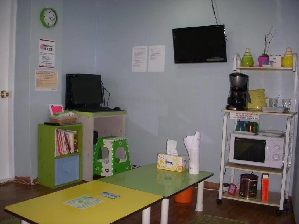 Chris Hostel Seul Esterno foto